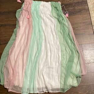 NWT Chelsea and Theodore L